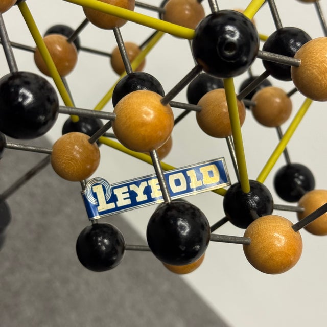 1940s BVintage Black Molecular Model, 1940s For Sale - Image 5 of 8