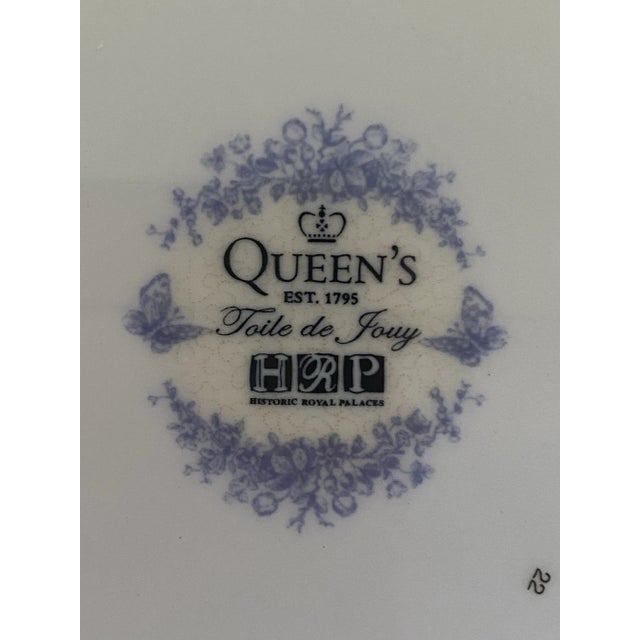 Queen’s Toile De Joey Blue Oval Platter For Sale In Boston - Image 6 of 10
