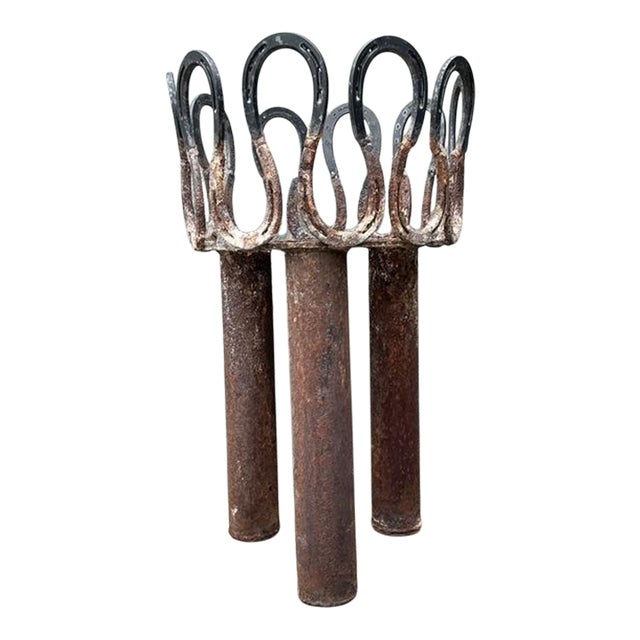 Vintage Rusty Horseshoe Tall Plant Stand For Sale