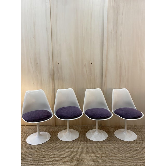 Tulip Chairs by Eero Saarinen for Knoll, 1970s, Set of 2 For Sale - Image 9 of 11