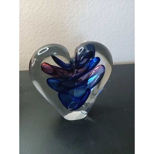 EXQUISITE NEW Signed Marian Pyrcak 5" Heart Shaped Paperweight From Poland This exquisite 5" heart-shaped paperweight is a...
