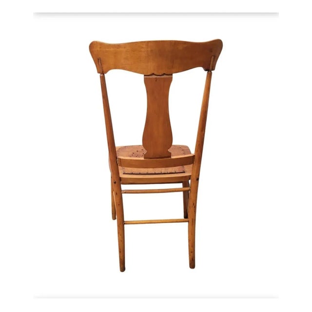 A rare Antique High Victorian New England T-Back Maple Chair in very good antique condition. Antique maple Chair, Punched...