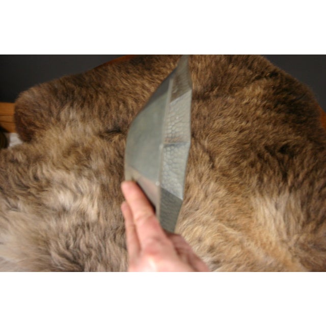 Metal Art Nouveau Hammered Pewter Bowl by Léon Provins, 1931 For Sale - Image 7 of 9