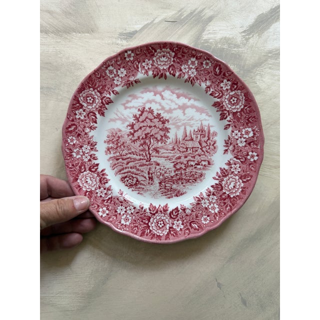 English 1960s English Pink Transferware by Franciscan in Homeland Pattern Plates - Set of 2 For Sale - Image 3 of 5