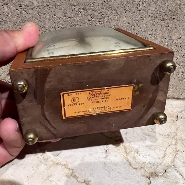 AMBIANIC presents Electric Clock Telechron General Electric 7H209 Maker label 4.25 h x 4 w x 2.25 d Electric. Non-working...