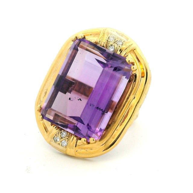 Metal Italian 14k Gold Emerald-Cut Amethyst & Diamond Cocktail Ring, Circa 1980, Size 7.25 For Sale - Image 7 of 14