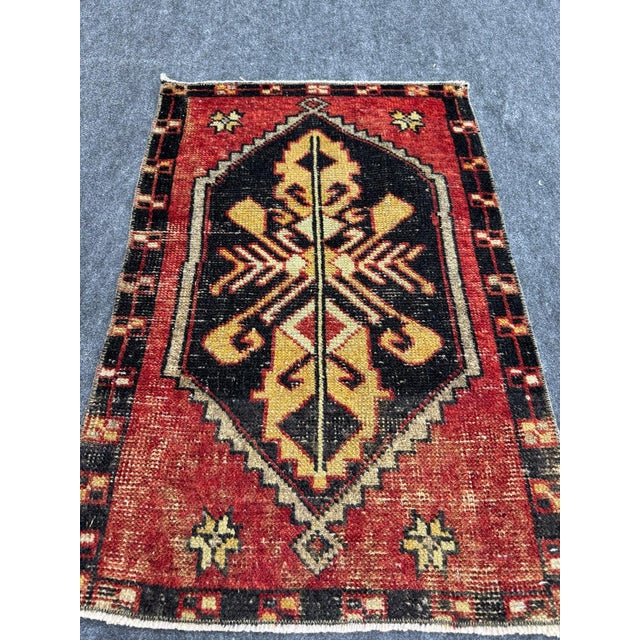 Contemporary Turkish Yastik Rug 1'10" x 2'8" For Sale - Image 3 of 5
