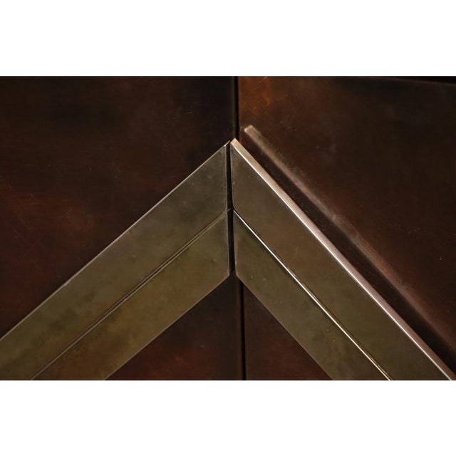 Metal Minimalist Sideboard in Patinated Bronze Metal, 1970s For Sale - Image 7 of 18