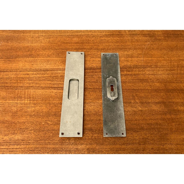 Minimalist Sliding Door Mounting Handles, Germany, 1920s, Set of 2 For Sale - Image 10 of 12