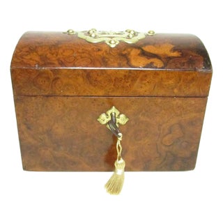 Antique English Burr Walnut Tea Caddy, c.1850 For Sale