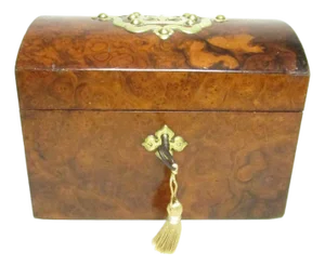Antique English Burr Walnut Tea Caddy, c.1850