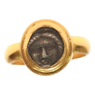 22K Gold Ring with Silver Dibol of Apollo, Size 4.75 For Sale