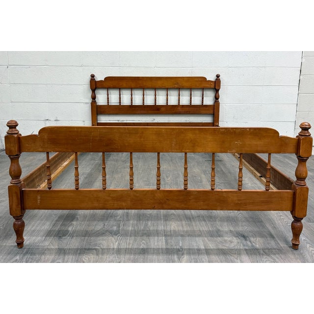 American Vintage Full Size Early American Colonial Jenny Lind Spindle Bed For Sale - Image 3 of 16