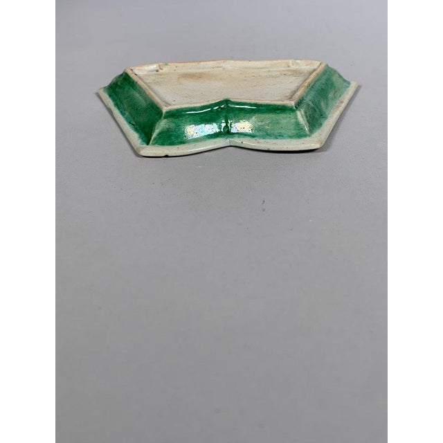 Set of 7 Chinese Porcelain Dishes, 18th Century, Kangxi For Sale - Image 12 of 12