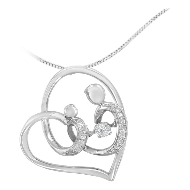 .925 Sterling Silver 1/6 cttw Diamond Heart Pendant Necklace For Sale