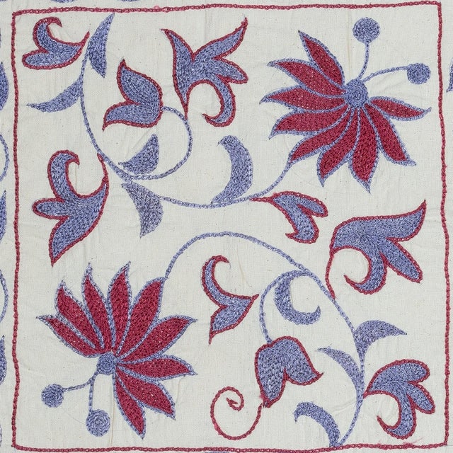 New Hand-Embroidered 100% Cotton Cushion Cover – Authentic Uzbek Textile Art Bring a touch of Central Asian heritage to...