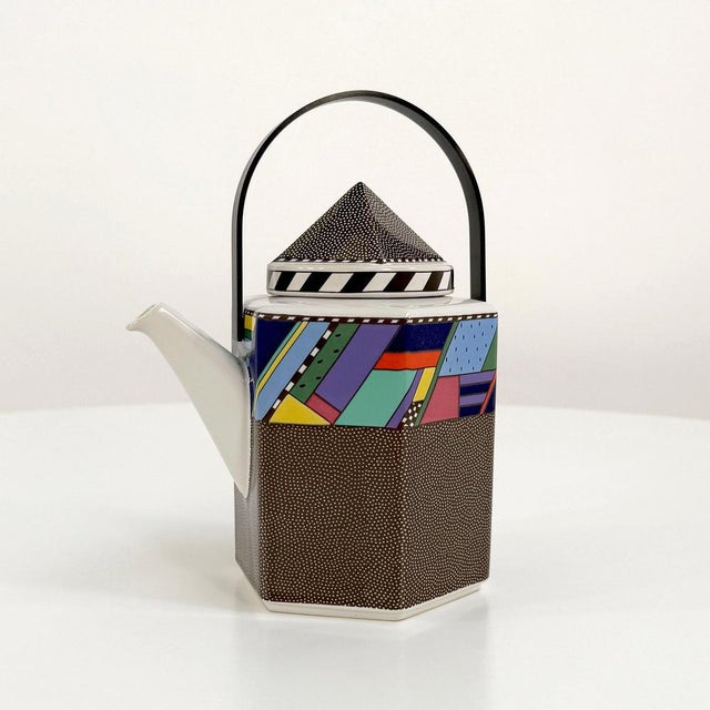 Black Scenario Metropol Teapot by Barbara Brenner for Rosenthal Studio Line, 1990s For Sale - Image 8 of 10