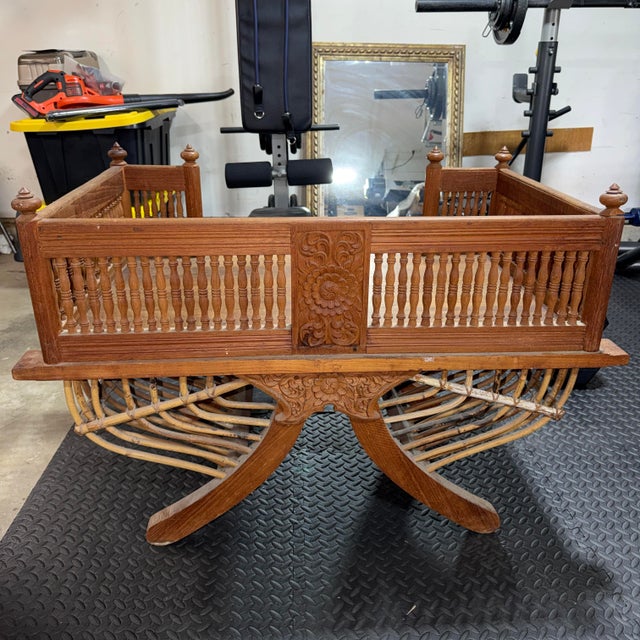 Late 20th Century 20th Century Carved Wooden Howdah Elephant Saddle Rectangular Chair For Sale - Image 5 of 7