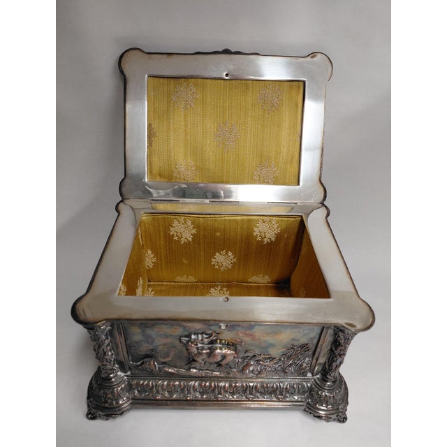 European Men's Casket Box For Sale In Boston - Image 6 of 7