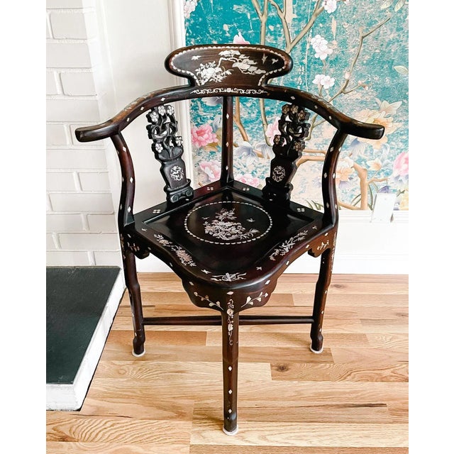 Wood Vintage Chinese Dark Rosewood Mother of Pearl Inlay Corner Chair For Sale - Image 7 of 10