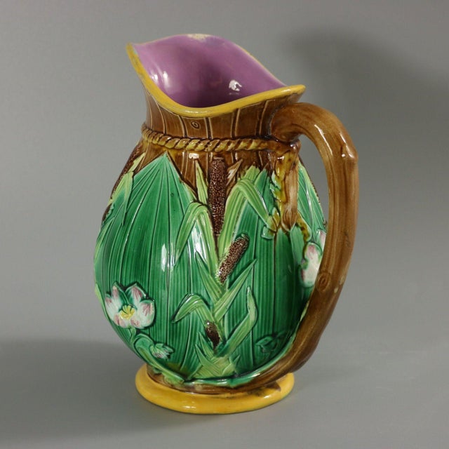 Green George Jones Majolica Lily on Barrel Jug For Sale - Image 8 of 12