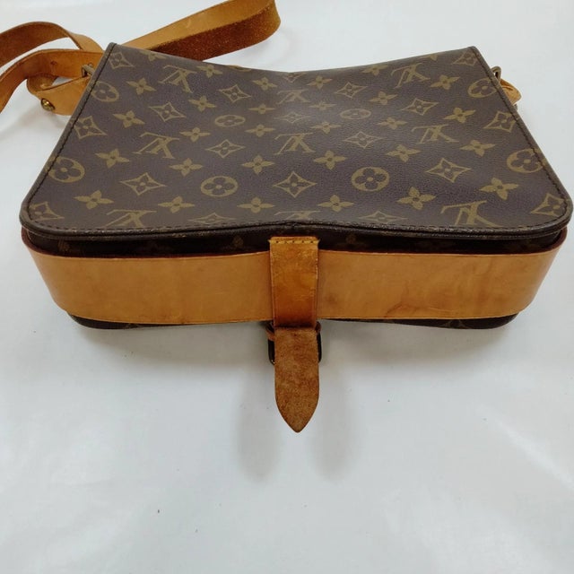 1990s Louis Vuitton Cartouchiere Shoulder Bag For Sale - Image 10 of 18