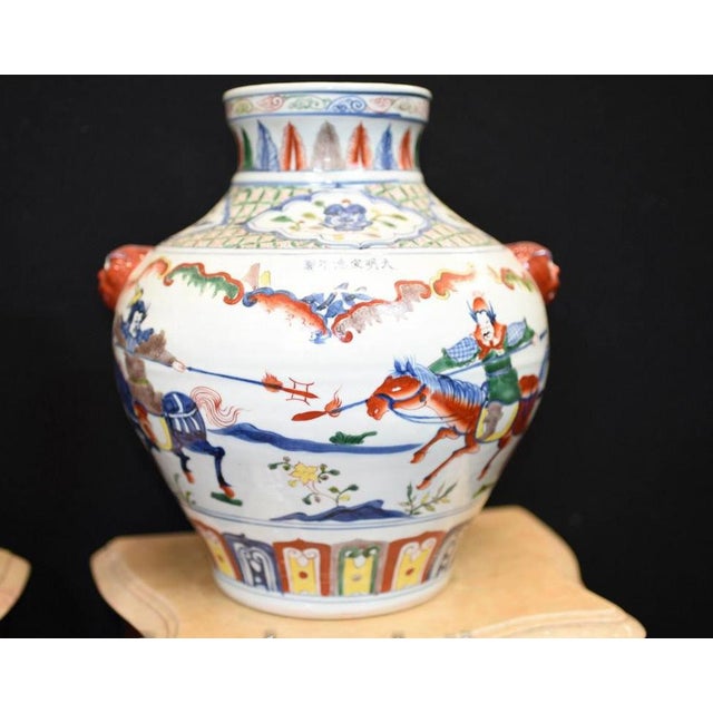Chinese Qianlong Hand Painted Porcelain Vases, Set of 2 For Sale - Image 5 of 12