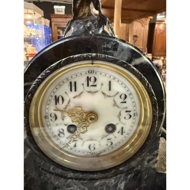 Clock in Marble and Bronze For Sale - Image 6 of 7