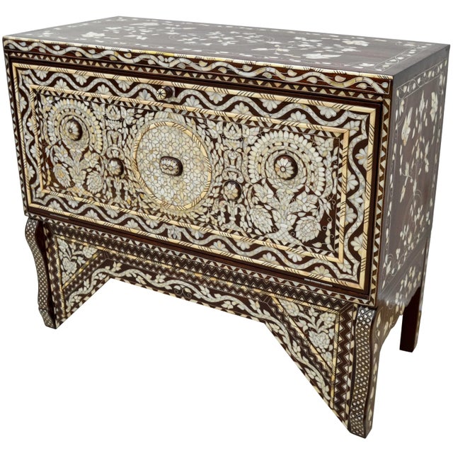 Vintage Hand-Carved Mother-Of-Pearl Inlaid Console Table & Mirror Set For Sale - Image 4 of 13