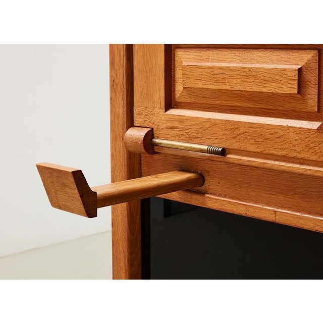1960s Oak Cabinet by Guillerme and Chambron for Votre Maison, France, 1960s For Sale - Image 5 of 10