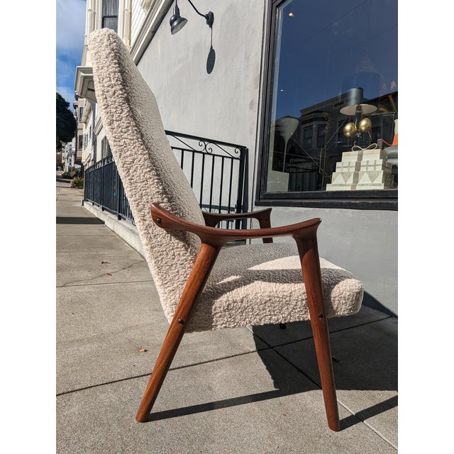 Westnofa Furniture Westnofa Scoop Lounge Chair in Cream Bouclé, 1970s Scandinavian Modern For Sale - Image 4 of 9