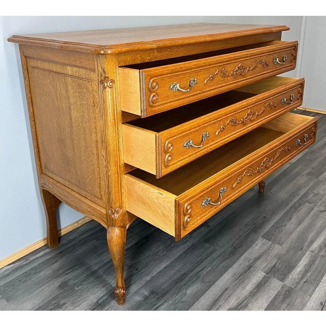 Vintage French Louis XIV Chest of Drawers For Sale - Image 10 of 13