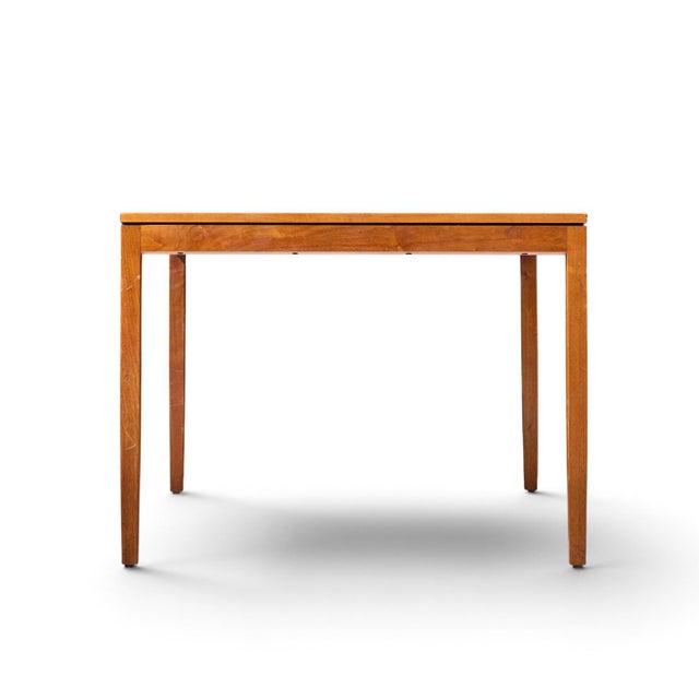 Mid 20th Century Florence Knoll for Knoll Mid Century Walnut Expanding Dining Table With 1 Leaf For Sale - Image 5 of 10