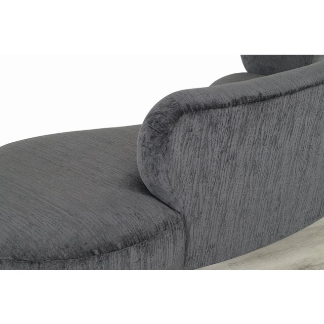 Mid-Century Modern Serpentine Sofa in the Style of Vladimir Kagan For Sale - Image 12 of 13