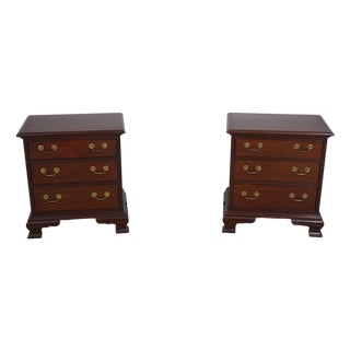 Pair of Councill Craftsmen Mahogany Nightstands For Sale