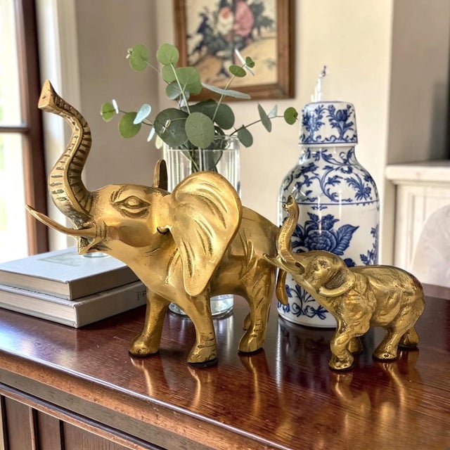 Vintage Solid Brass Elephant Figurines Pair | Mid Century Decor | Hollywood Regency | Grand-Millennial Shelf Decor For Sale In Raleigh - Image 6 of 10