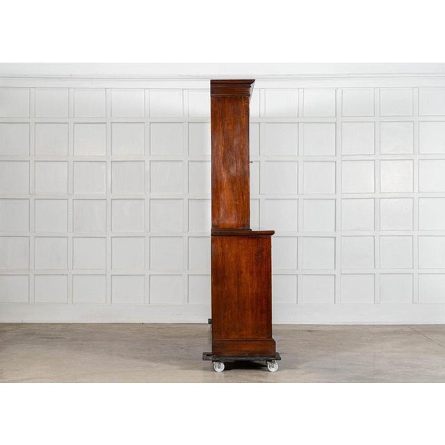 Brown Large English Inlaid Mahogany Library Bookcase from Maple & Co., 19th Century For Sale - Image 8 of 17