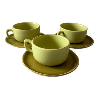 Set of 3 Russel Wright Coffee Cups and Saucers For Sale