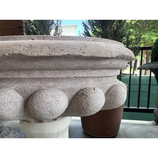 18th Century Italian Holy Water Font in Carved Marble For Sale - Image 10 of 18
