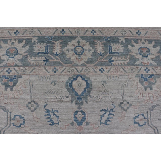 2020s 2020s Modern Classic Oushak With Gray Colored Border and Light Silvery Gray Background For Sale - Image 5 of 13