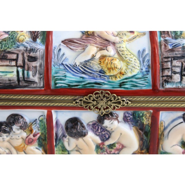 1950s Rare Large Italian Capodimonte Porcelain Majolica Box W/ Putti Relief For Sale In Dallas - Image 6 of 11