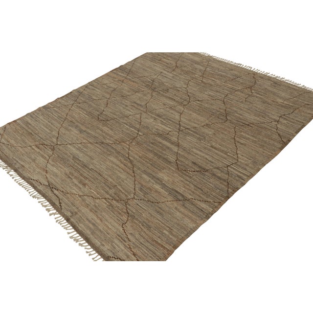 Looking for a custom size? For more information on customization capabilities, please reach out to custom@chairish.com....