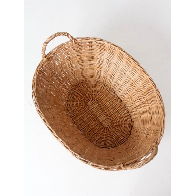 Antique French Country Wicker Laundry Basket For Sale - Image 10 of 14
