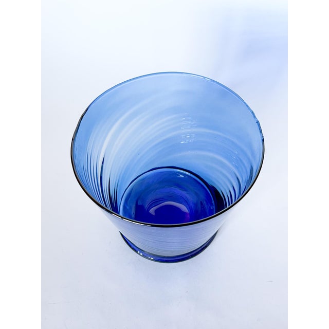 Late 20th Century Vintage Mexican Large Cobalt Optic Blown Glass Champagne Cooler Ice Bucket For Sale - Image 5 of 7