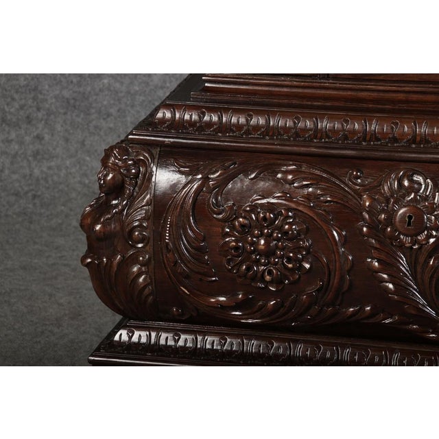 Bookcase in Walnut and Oak, 1920s For Sale - Image 12 of 18