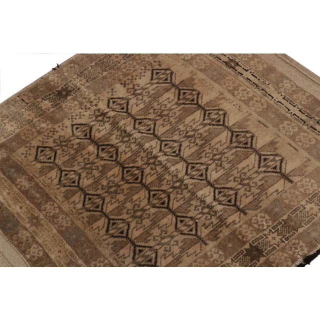 Handwoven in wool, a 2x3 vintage Baluch rug of the 1950s now joining Rug & Kilim’s coveted Persian classics curations....