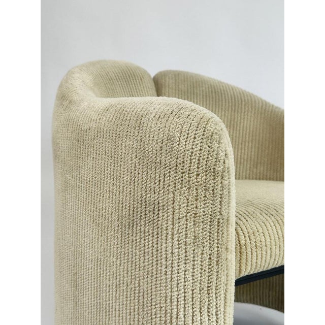 Tecno Italian PS142 Lounge Chair on Wheels by Eugenio Gerli for Tecno, 1970s For Sale - Image 4 of 10