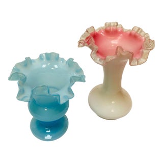 Early 20th Century Vintage Fenton Ruffled Vases - Set of 2 For Sale