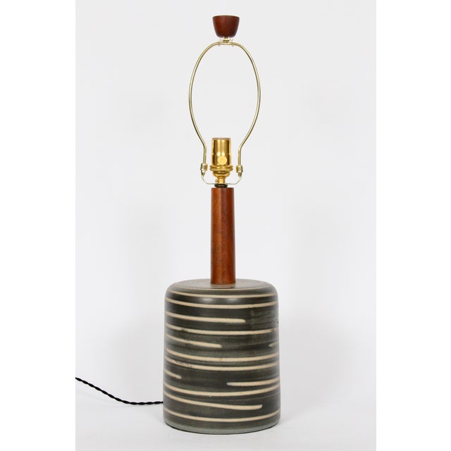 Jane & Gordon Martz Olive & Tan Banded Pottery Table Lamp For Sale - Image 13 of 13
