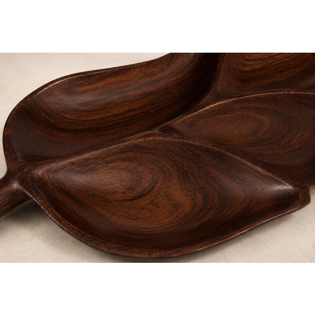Wood 1960s Brazilian Rosewood Leaf-Form Serving Tray / Sculptural Organic Modern Hand-Carved Tray / Mid-Century Decorative Serving Piece For Sale - Image 7 of 12